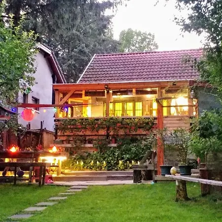 Lovely At River Tisza , Hangulatos Nyaralo A Szegedi Tisza - Maros Toroknal